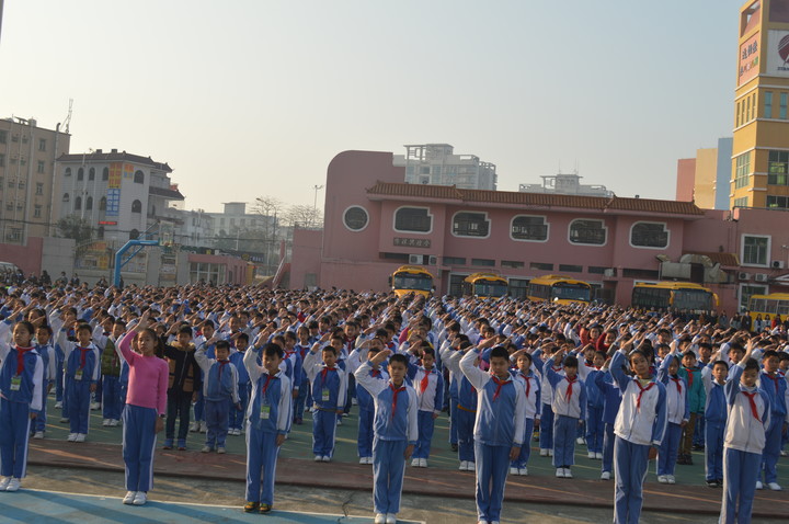 標尚學校：帆競發好時節 百舸爭流求進步