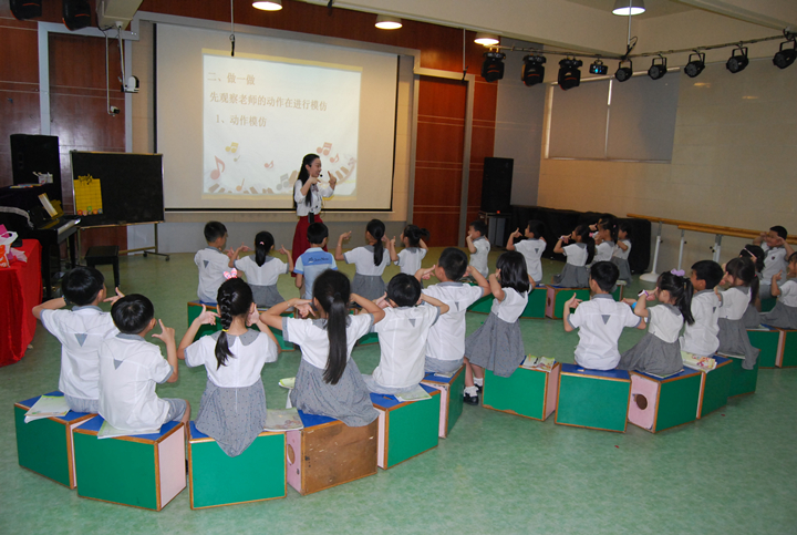 公明中英文學校成功協辦新區“光明杯”中小學音樂教師優質課大賽