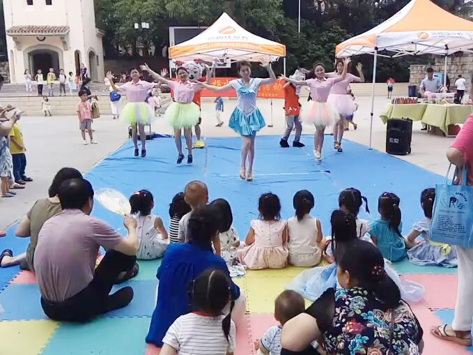 〈萬科城中心〉“愛在手指尖”萬科城社區系列活動