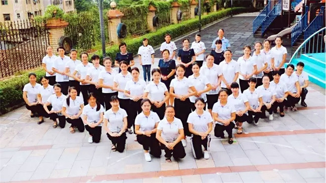 春風十里不如你，共譜遠恒佳協奏曲——碧水龍庭幼兒園教師節慶祝活動