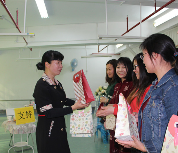 家園合力，共創佳績-----花園幼兒園家委會活動報道