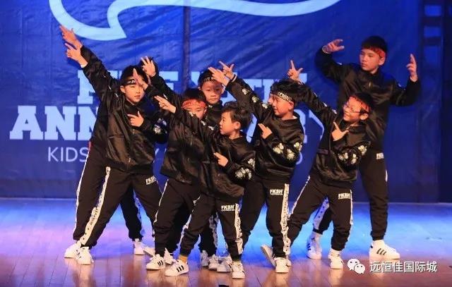 嘿，朋友！跟你們說一個消息.......