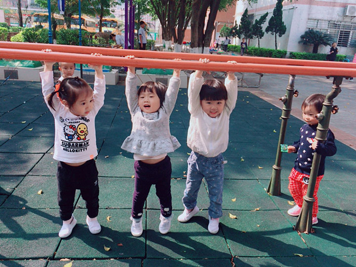 育兒知識0——3歲孩子規則建立