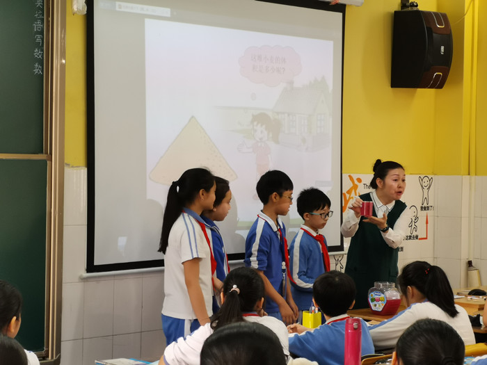 任務驅動學習，落實核心素養 ——小學部數學組教研活動報道