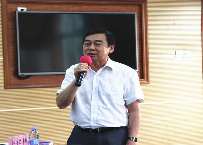 專家引領，以研促教，促進學校優質發展——我校區級三項課題開題暨一項課題結題報告會如期舉行